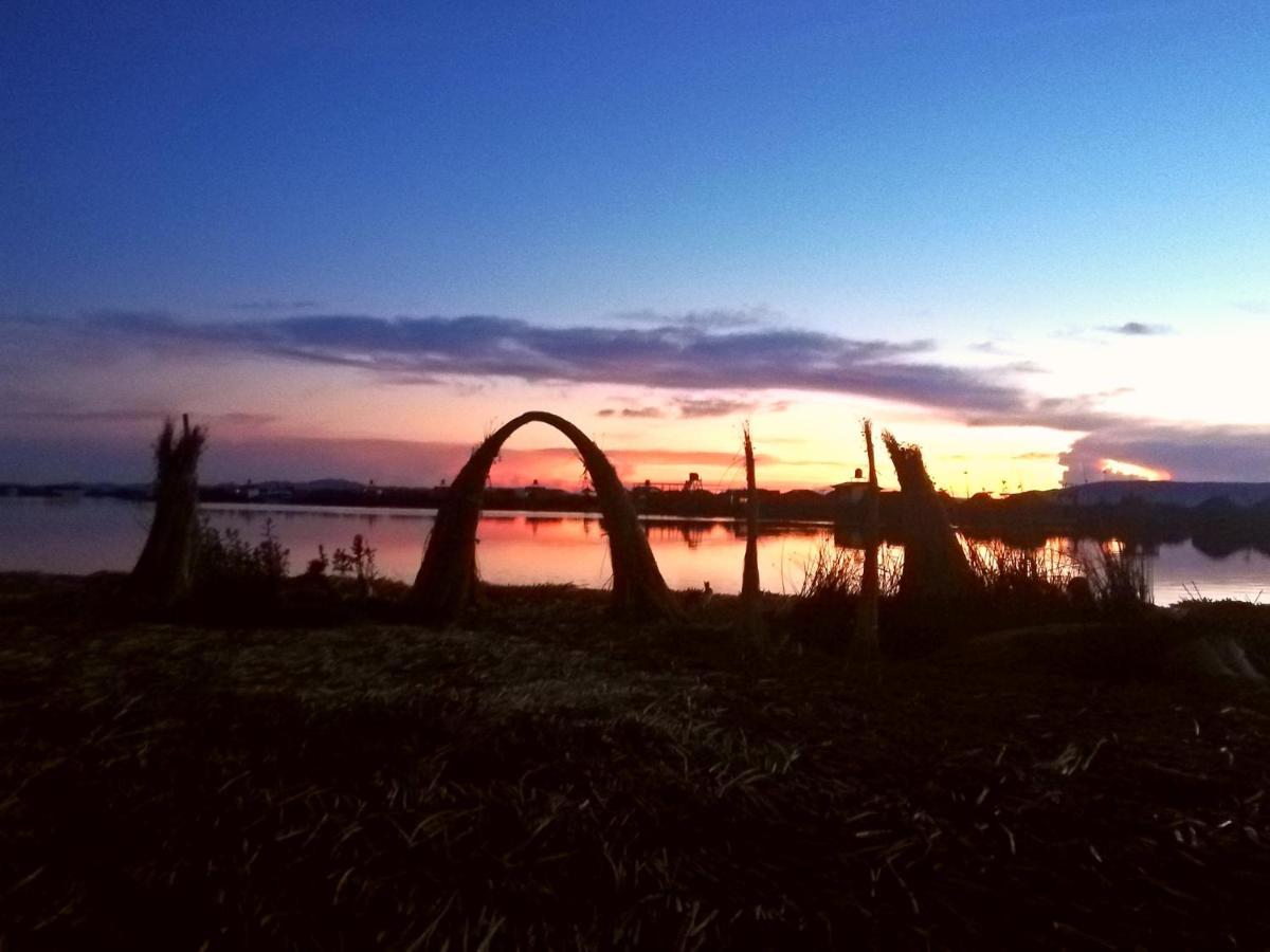 Lago Titicaca Puno Buitenkant foto