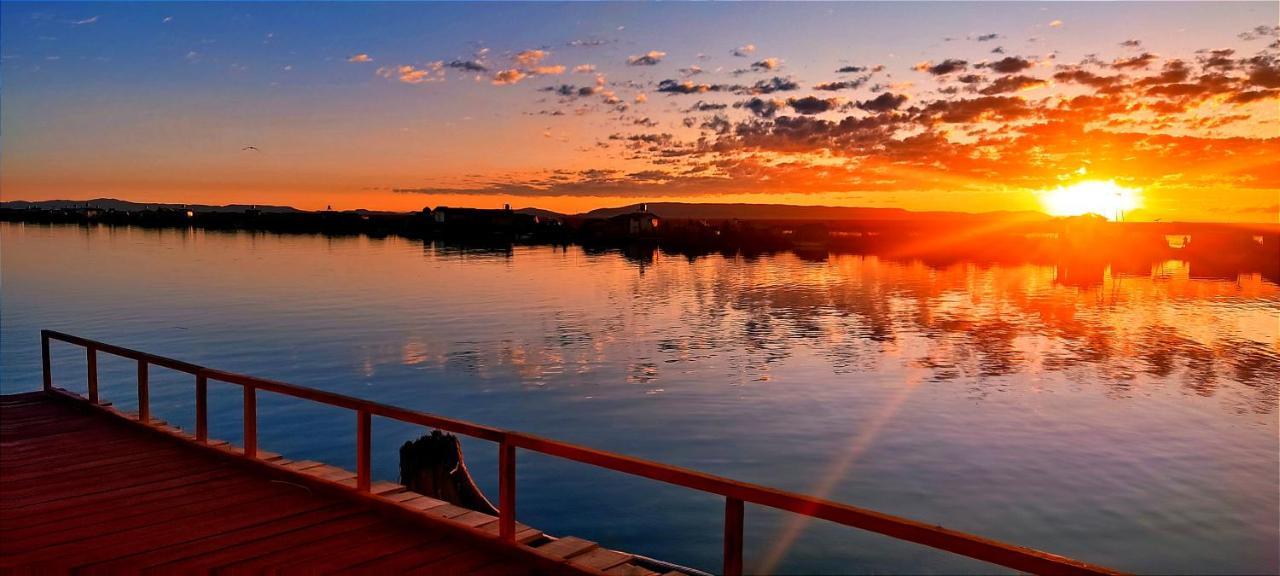 Lago Titicaca Puno Buitenkant foto
